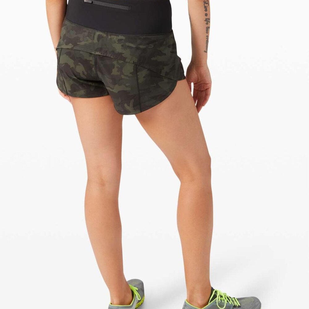 Lululemon Speed up Shorts size 8 camo